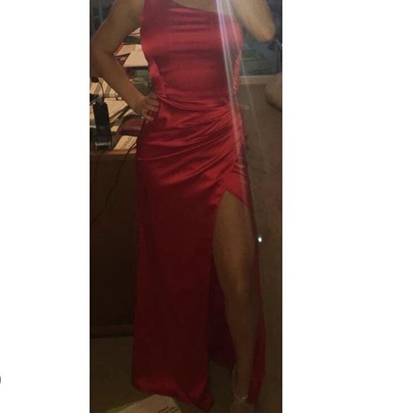 Prom Dress!! - Picture 2 of 4